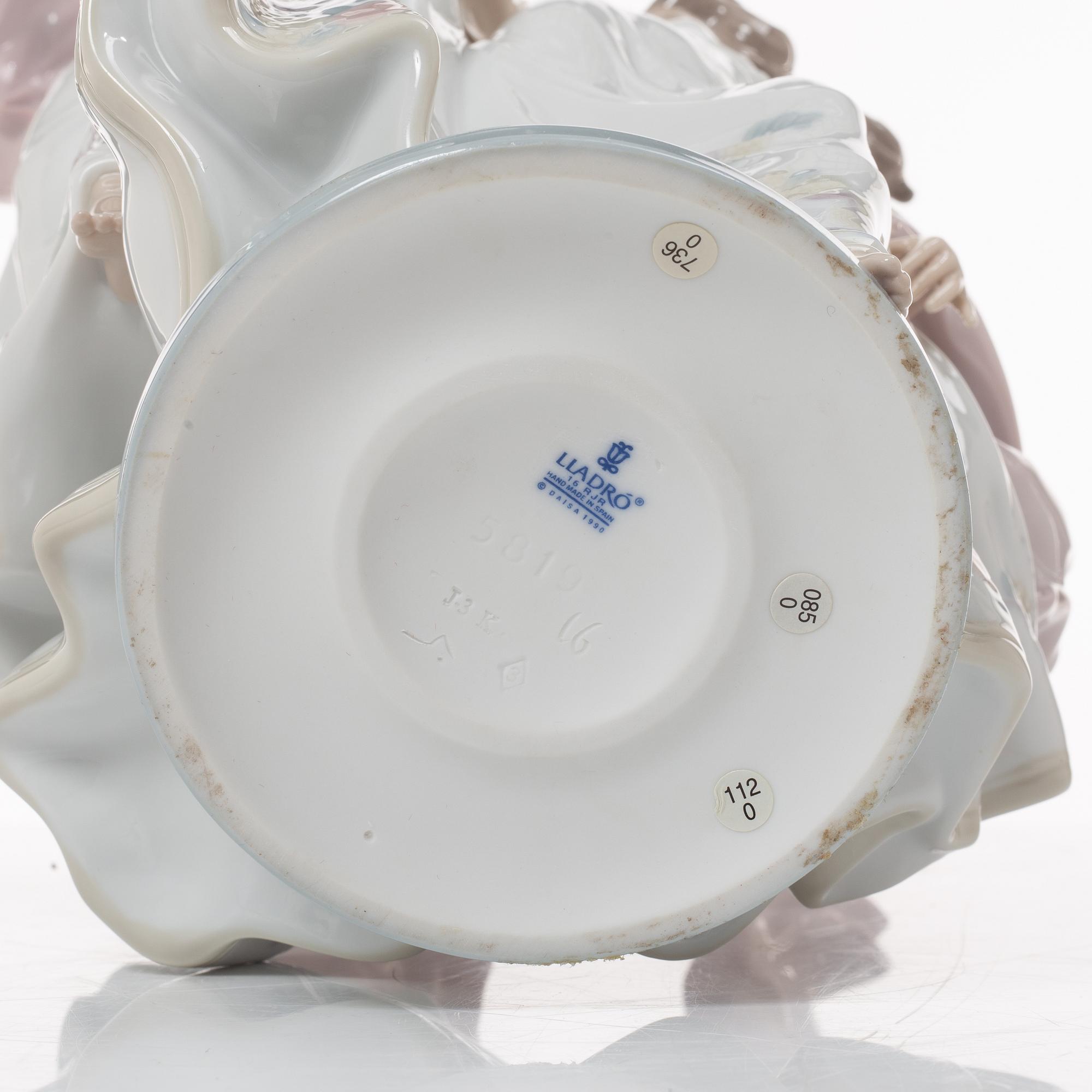 Lladró, figurine, "Allegory of Liberty", Spain.