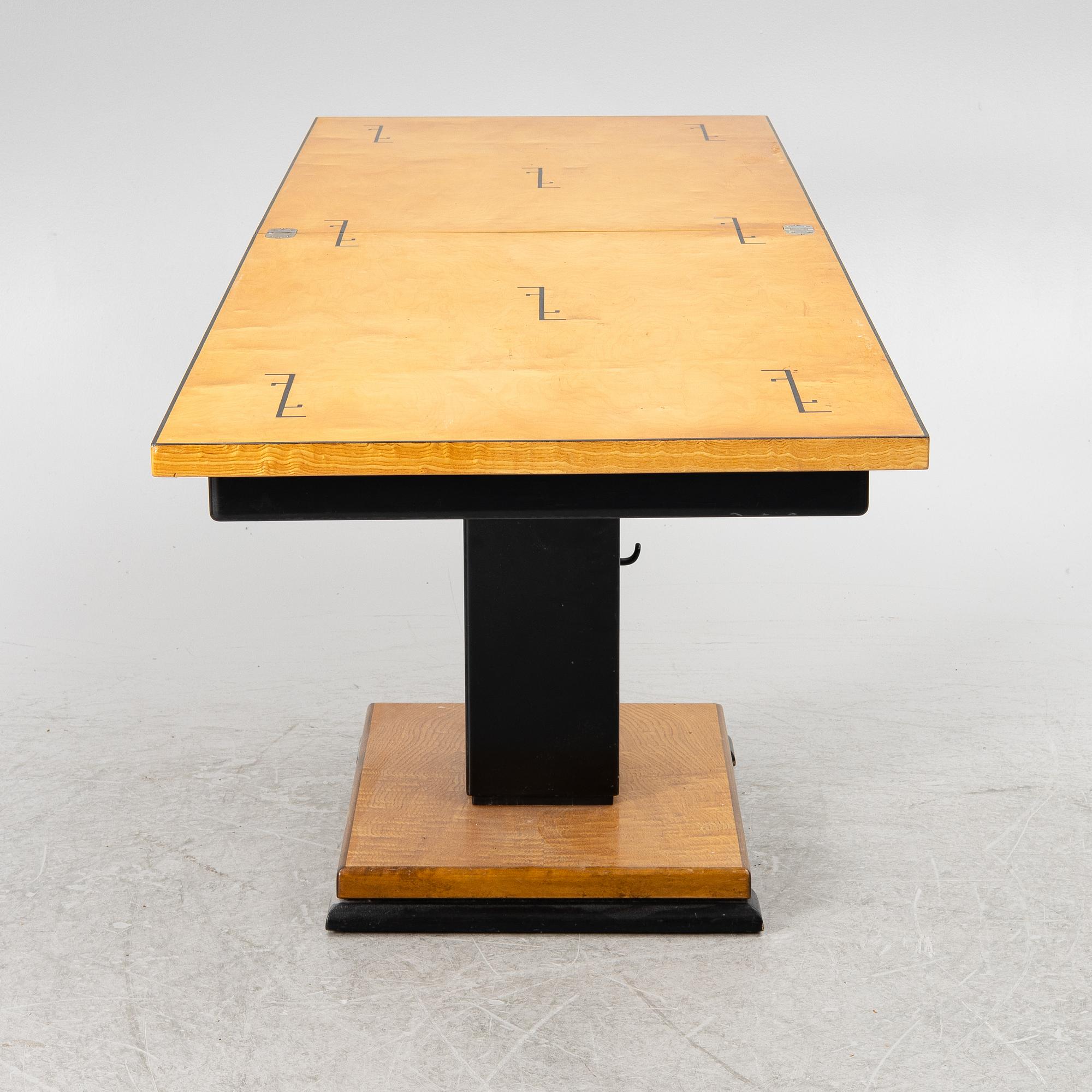 Otto Wretling, an 'Idealbordet' table, Umeå, 1930s.