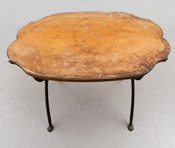 BORD, 1900-talets första hälft.