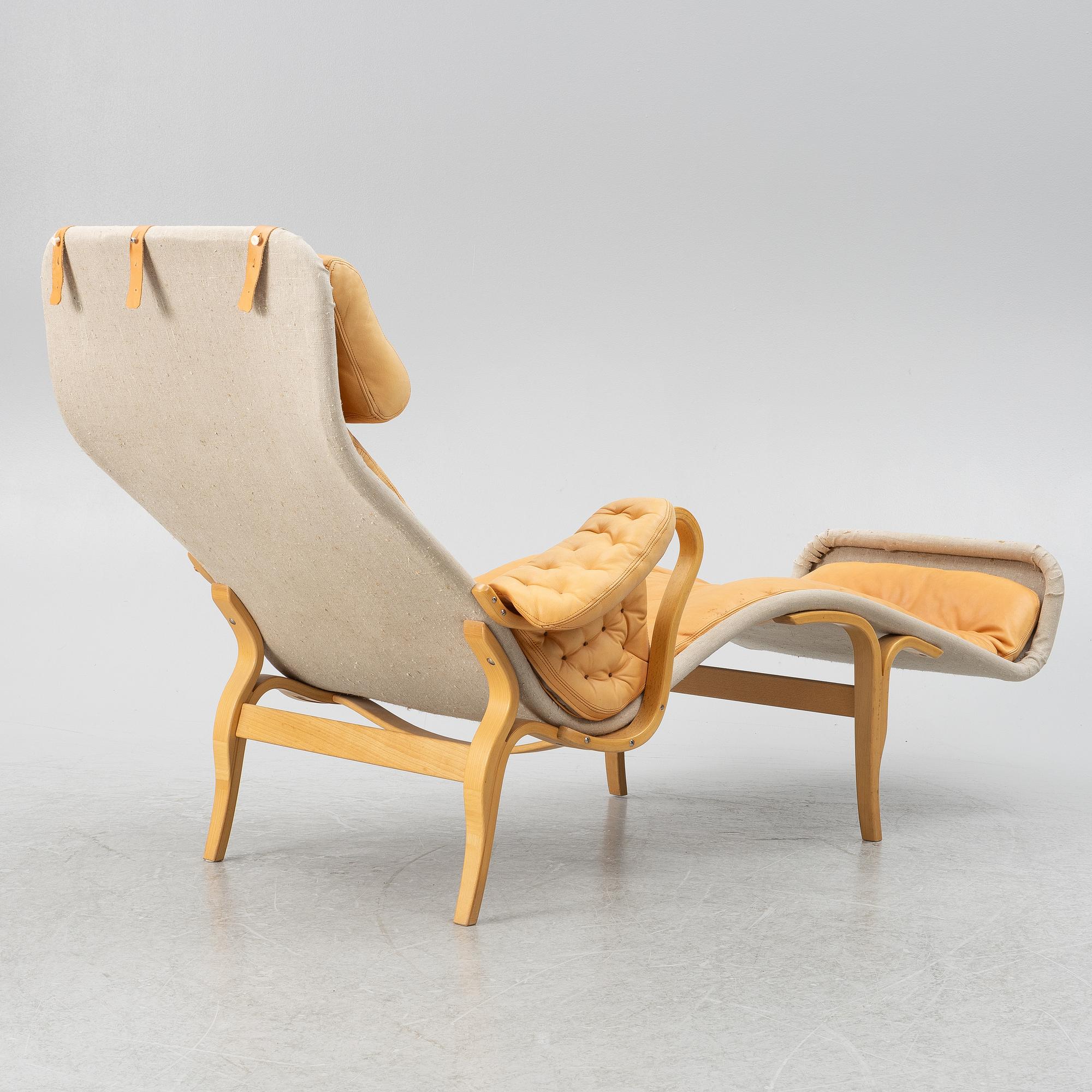 Bruno Mathsson, lounge chair, "Pernilla", Dux.