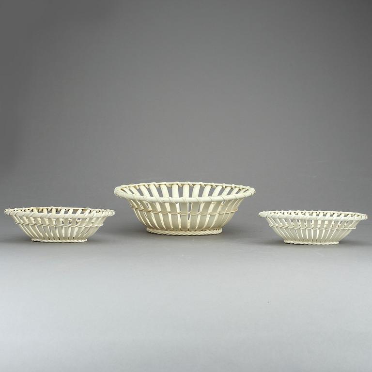 GALLERSKÅLAR, 3 st, flintgods, sannolikt Herculaneum Pottery, England, 17/1800-tal.