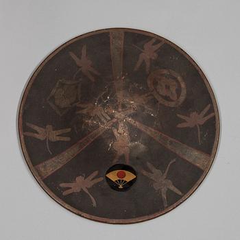 HJÄLM, "Jinghasa", lackat trä. Japan 1800-talets början.