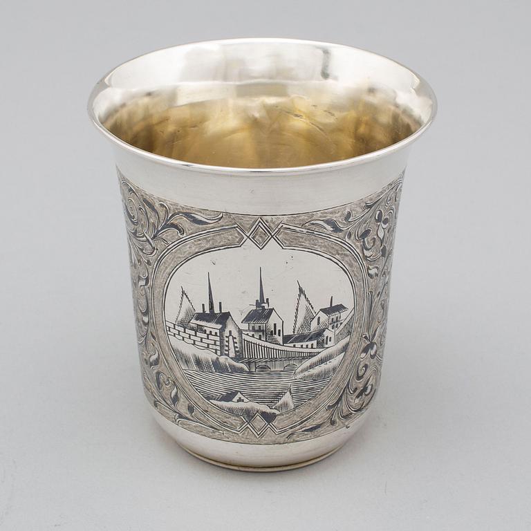 A Russian 19th century silver and niello beaker, marked Pavel Ovchinnikov, Moscow 1868.