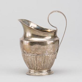 JOHAN SANDSTRÖM gräddkanna silver Enköping 1833 empire.