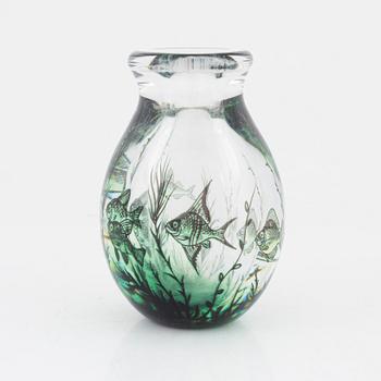 Edward Hald, vase, fish graal, Orrefors.