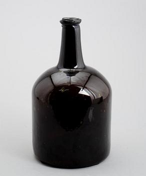 FLASKA, glas, enligt uppgift sannolikt Los Glasbruk, Hälsingland, 1700-tal.
