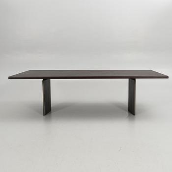 Dining table/table, Minotti, Italy, 21st century.