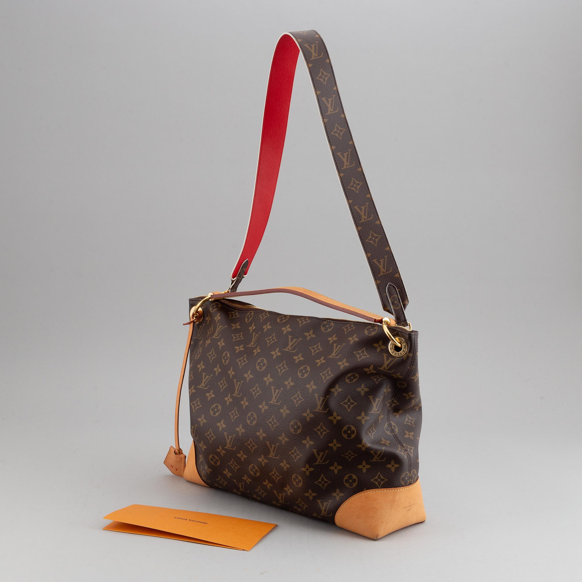 Louis Vuitton, väska, "Berri MM" samt axelrem "Animal MNG Camel".