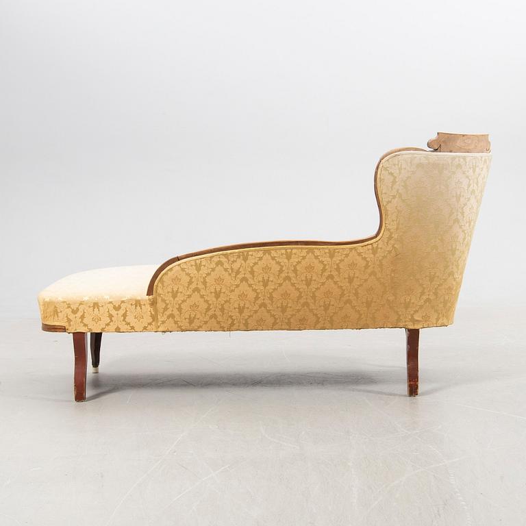 Canapé, late 19th century/early 20th century.