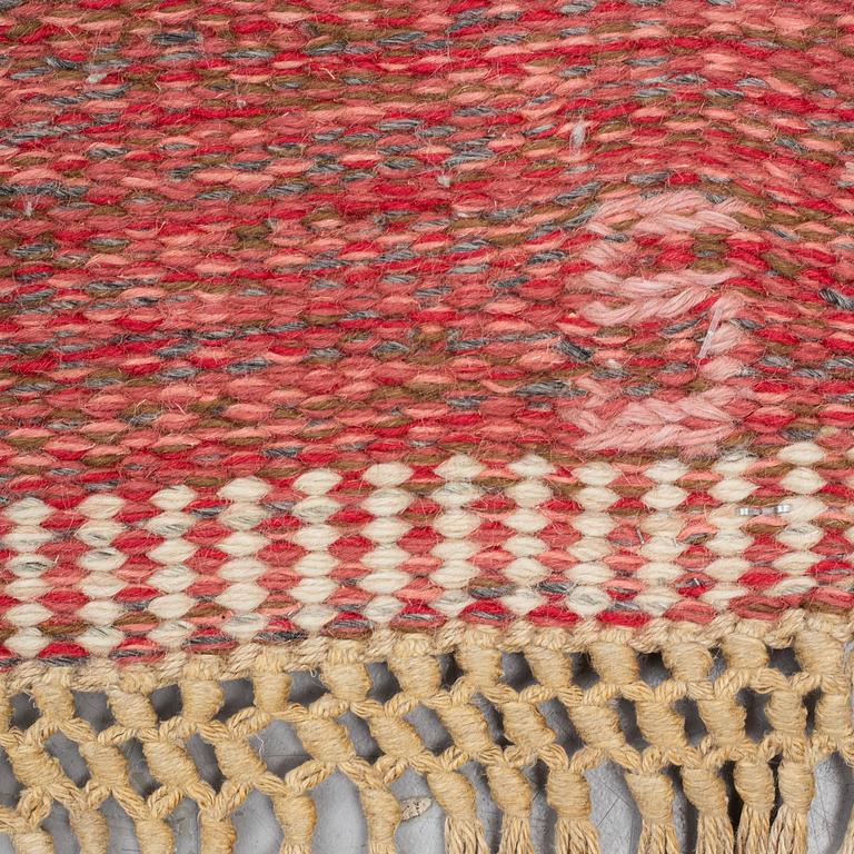 Carpet, flat weave, ca 203 x 136 cm, signed S.