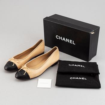 Chanel, ballerinas, size 40.