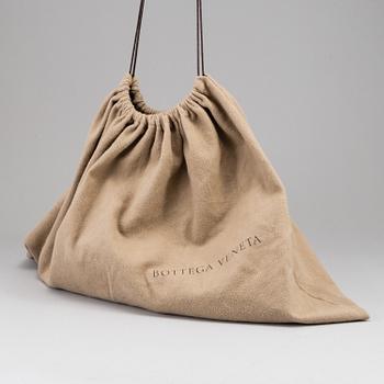 BOTTEGA VENETA, black letaher bag.