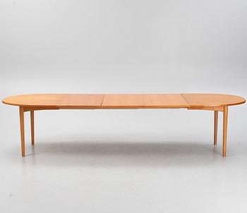 Carl Östergren, matgrupp, 6 stolar och matbord, utförda av snickarmästare David Sjölinder omkring 1962.