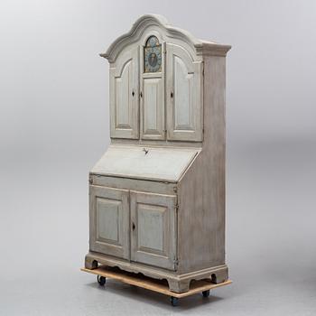 An early 19th century swedish cupboard.