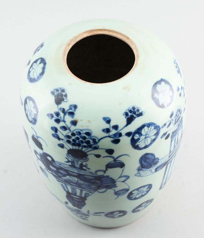 URNA, porslin, Kina, 1800-tal.