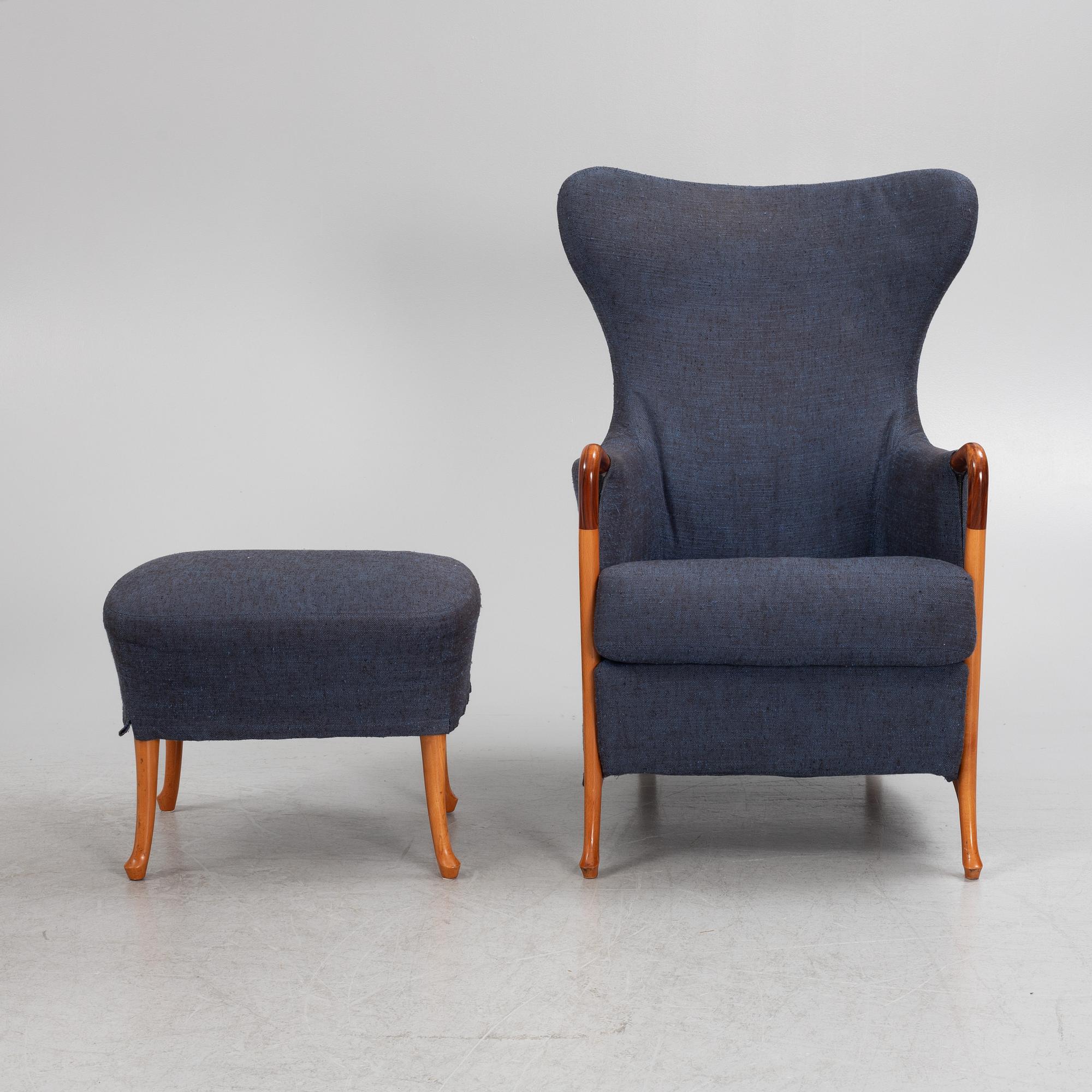 Umberto Asnago, fåtölj med fotpall, "Progetti", Giorgetti, 2000-tal.
