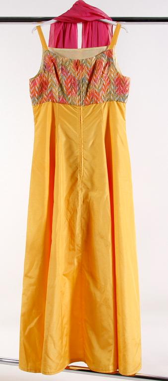 AFTONKLÄNNING, syntet, 1970-tal.