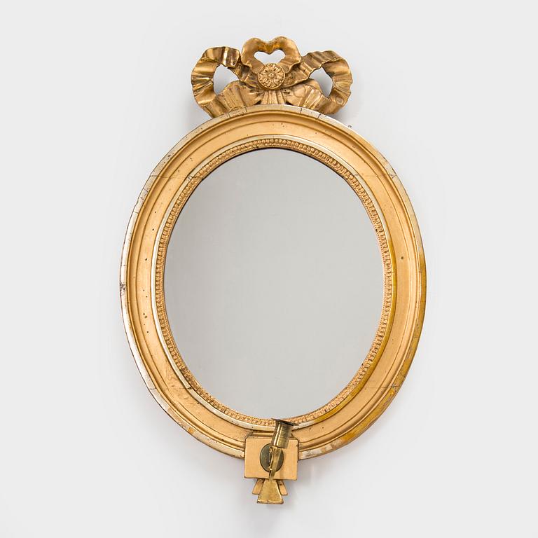 A Swedish Gustavian mirror wall lamp, late 18th century.