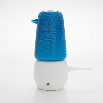 Matti Klenell, glasfågel, "Korpi Brother", signerad M. Klenell Iittala.