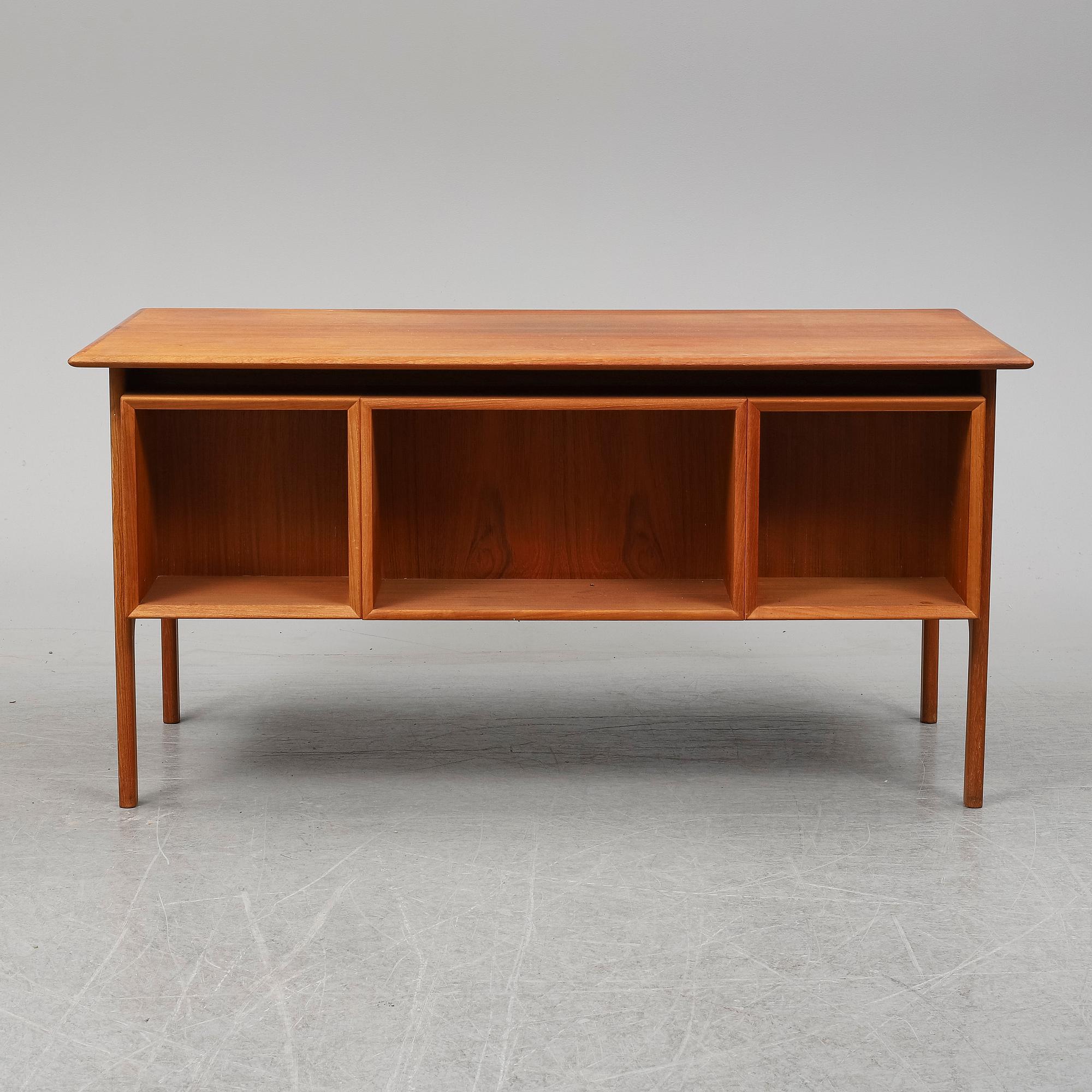 ARNE VODDER, a 1960's teak desk.