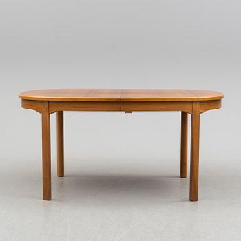CARL MALMSTEN, matbord, tre iläggsskivor, "Ambassadör", för Åfors Möbelfabrik, 1900-talets andra hälft.