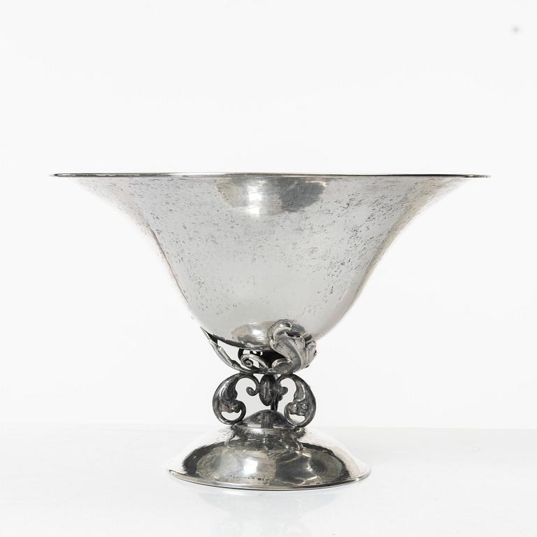 A Swedish silver bowl, mark of K Anderson, Stockholm 1930s.