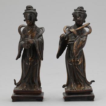 FIGURINER, 2 st, brons, Kina, 1900-tal.