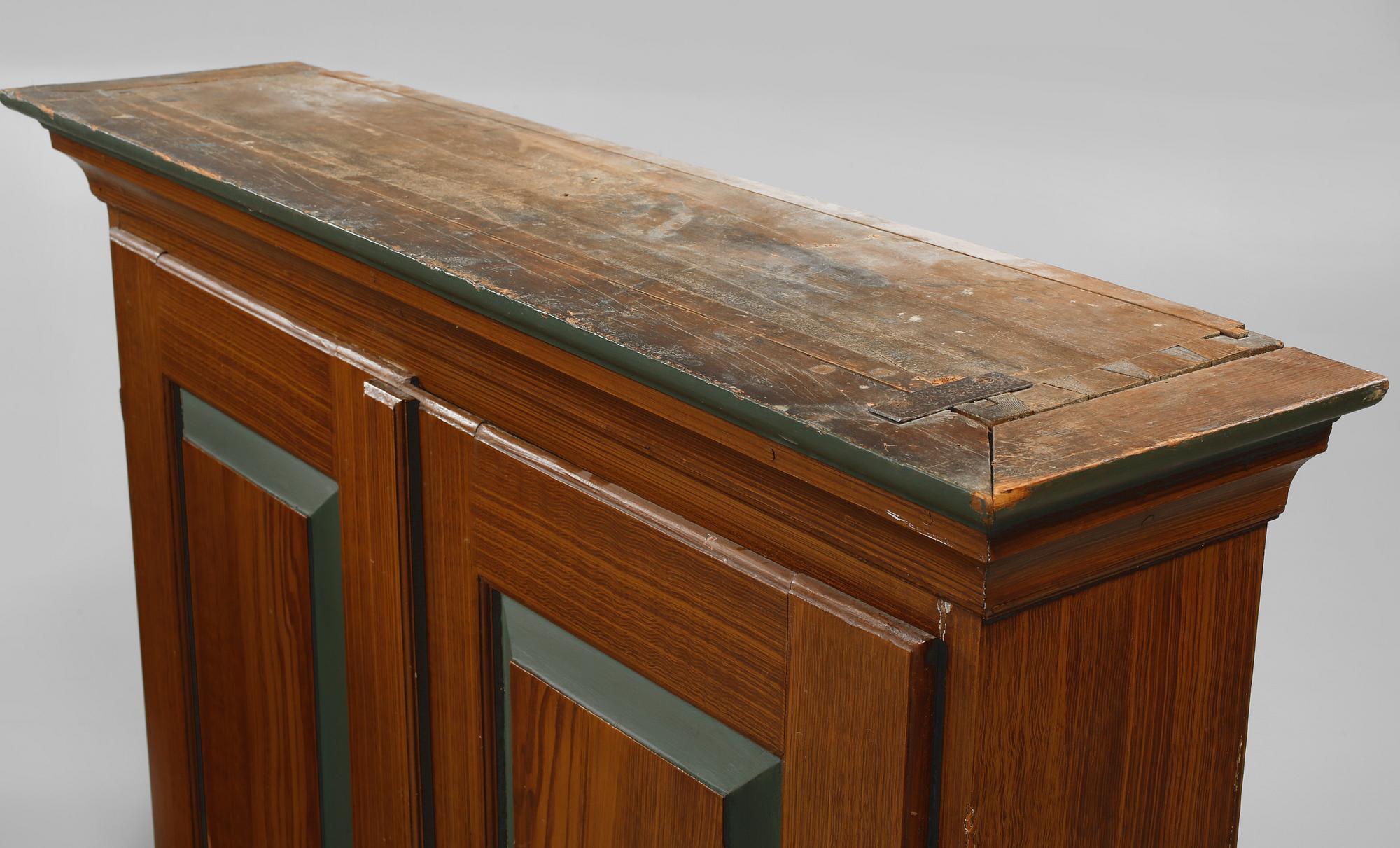 SKRIVSKÅP, daterat 1829.