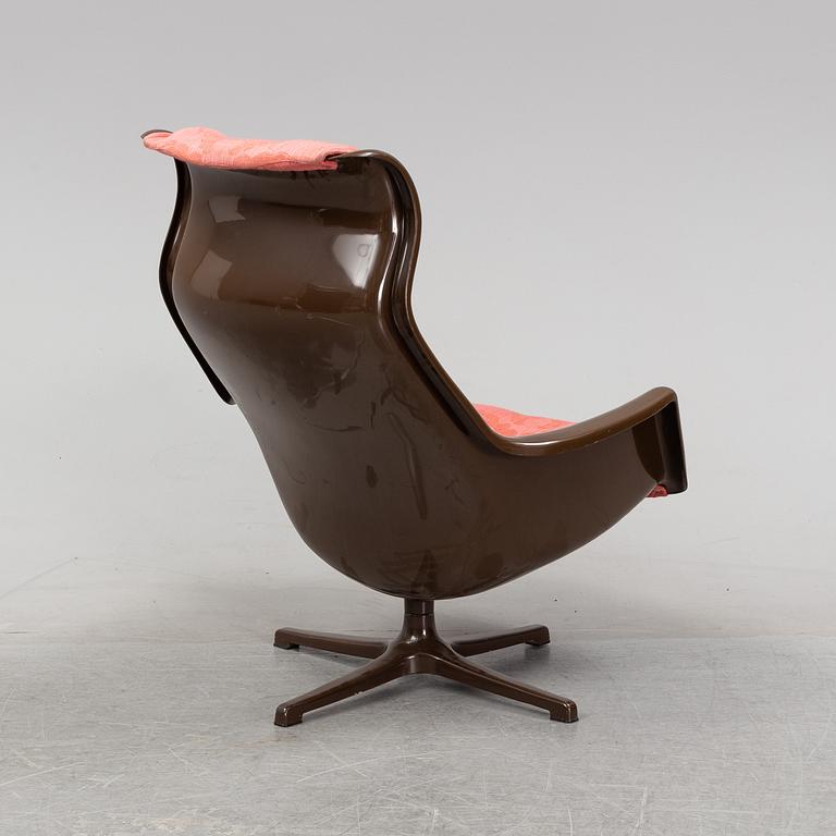 A 'Form 8' /'Galaxy' armchair by Alf Svensson and Yngvar Sandström, DUX, 1970's.