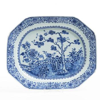 Stekfat, kompaniporslin, Kina, Qing Dynastin, Qianlong 1736-95.