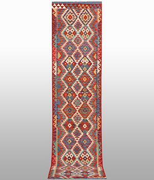 A runner, Kilim, ca 395 x 78 cm.