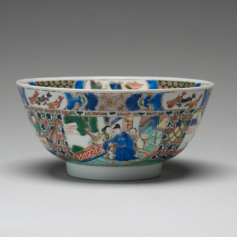 SKÅL, porslin. Qingdynastin, Kangxi (1662-1722).