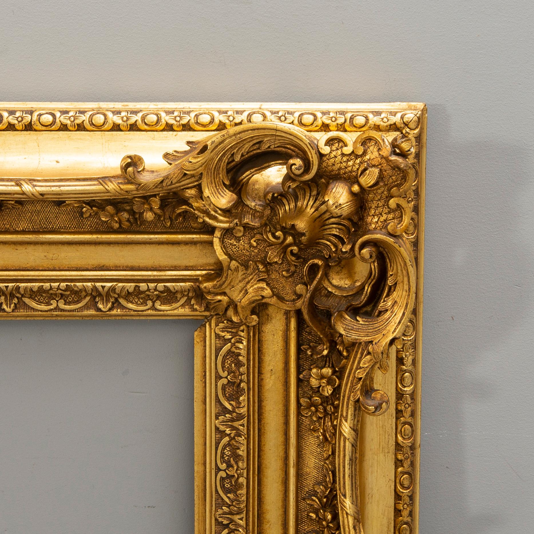 A gilded frame around 1900.