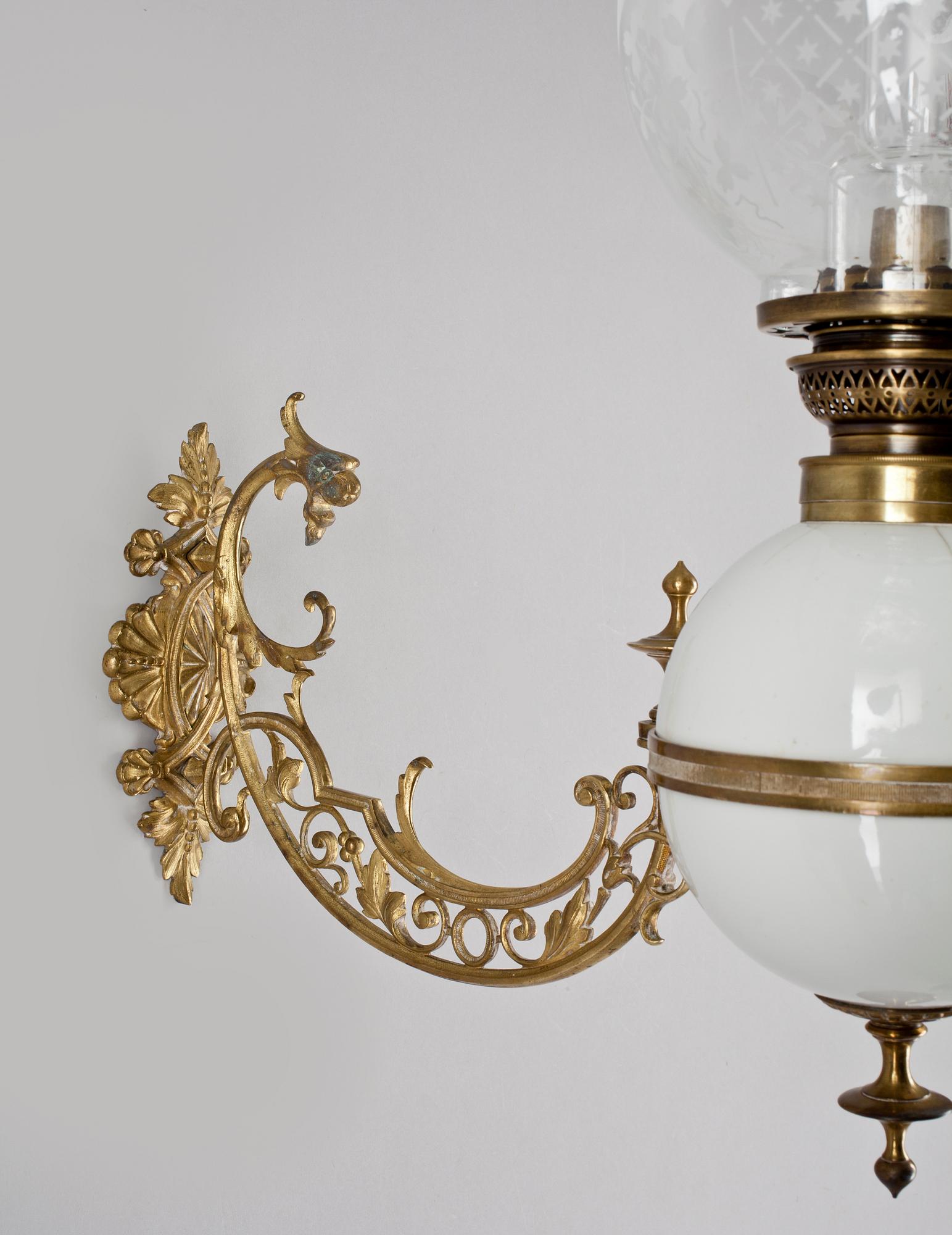 FOTOGENLAMPA, för vägg, sent 1800-tal.