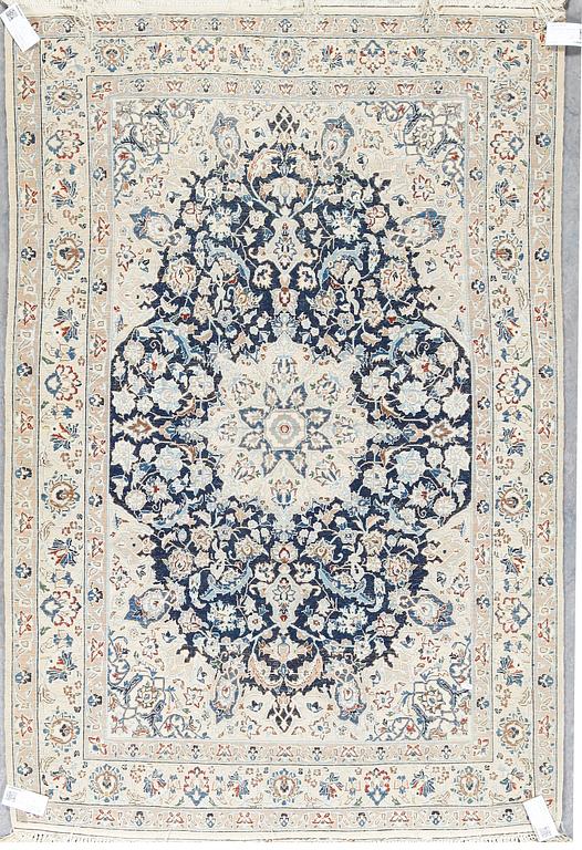 MATTA Isfahan, ca 177x115 cm.