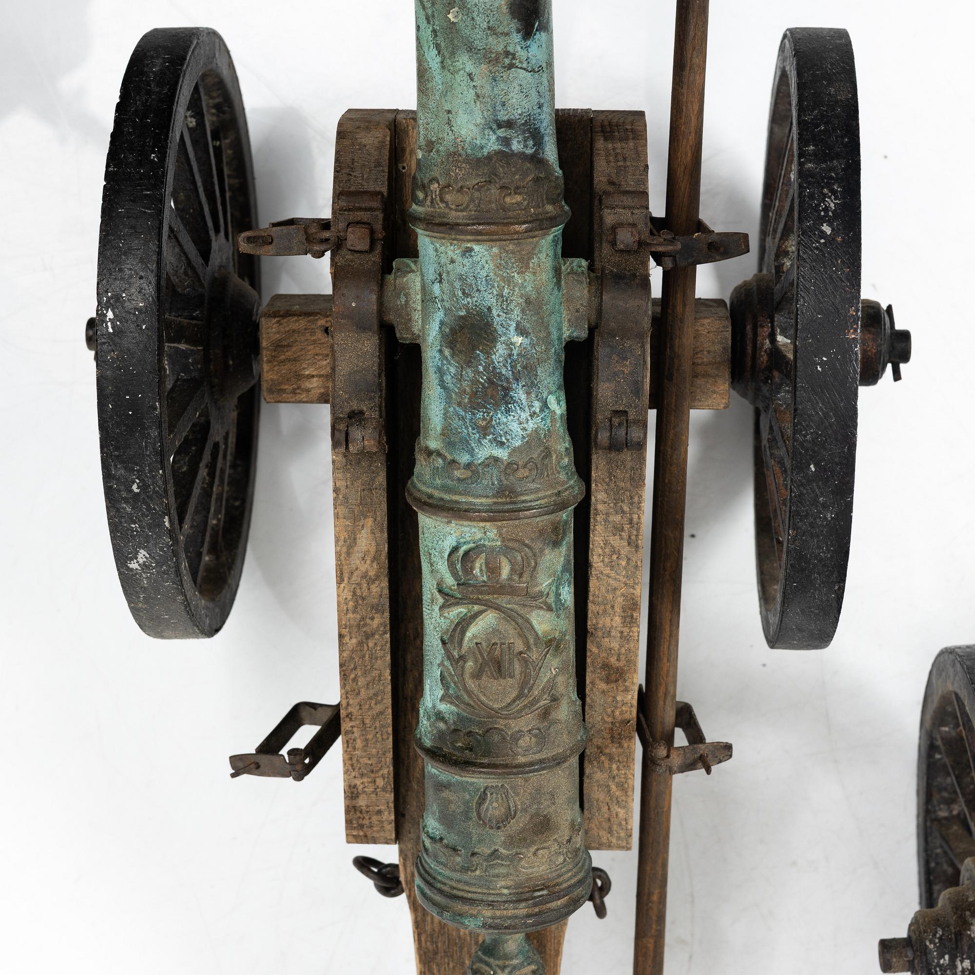 Modellkanoner ett par, 1900-tal.