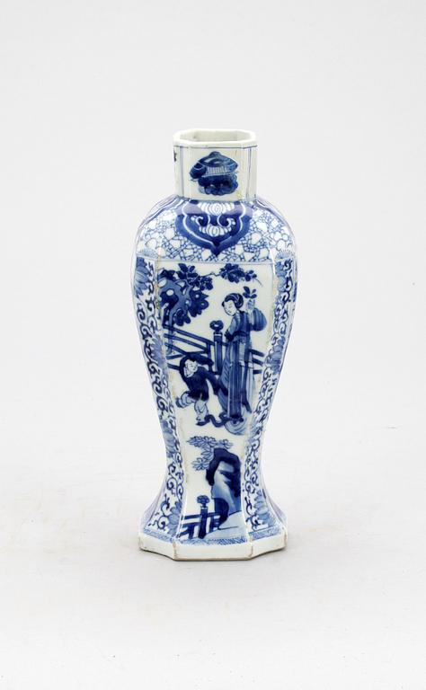 VAS, porslin, Kangxi, Kina, 1700-tal.