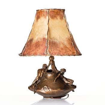 Alice Nordin, a patinated bronze table lamp, Fonderia Artistica Gusmano Vignali, Florence, ca 1903-04.