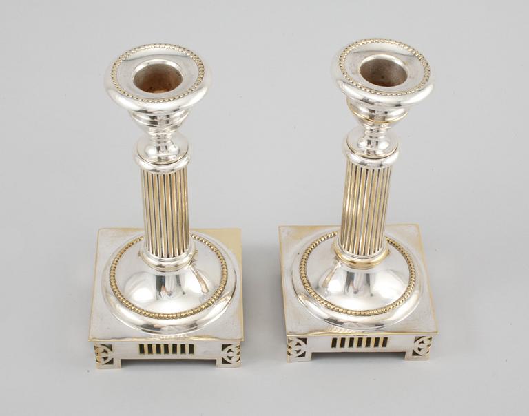 LJUSSTAKAR, nysilver, 1900-tal.