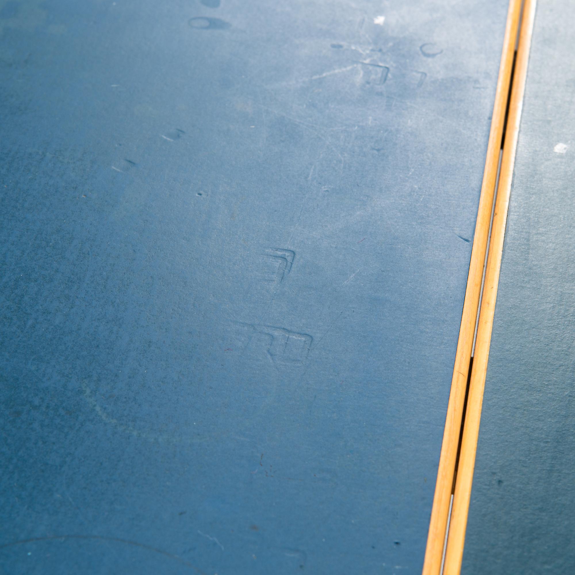 Alvar Aalto, klaffipöytä, Artek, 1900-luvun puoliväli.