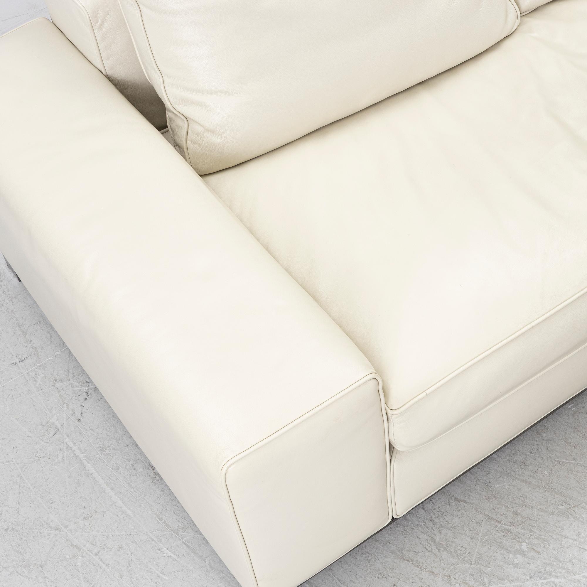 Rodolfo Dordoni, a 'Williams' sofa for Minotti.