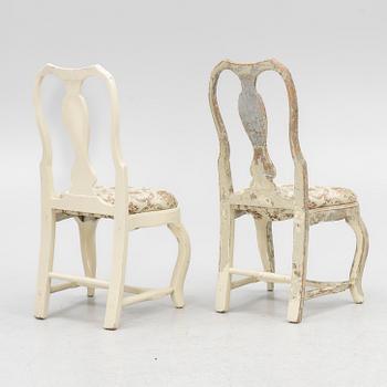 Rokoko, A pair of mid-18th century Rococo chairs.