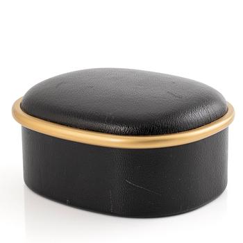 Patek Philippe, box, 135 x 115 x 57 mm.
