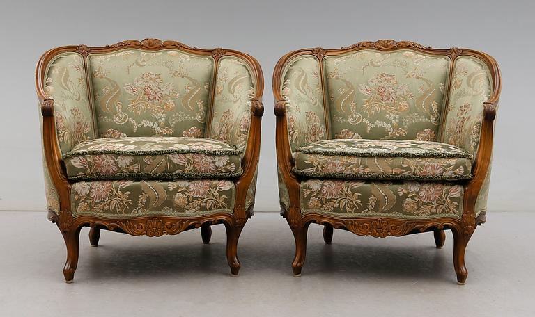 BALJFÅTÖLER, 1 par, 1900-talets andra hälft.