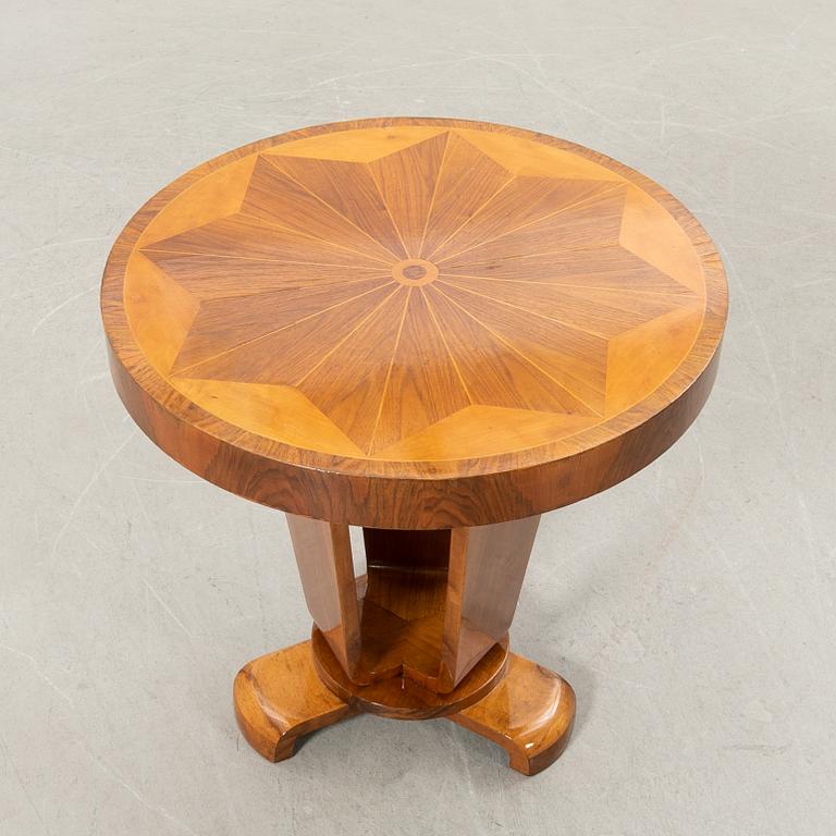 Coffee table, Art Deco, first half of the 20th century.