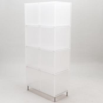 KARTELL, hyllyjärjestelmä, "ONE", 4 kpl, Piero Lissoni/Patricia Urquiola, Italia.