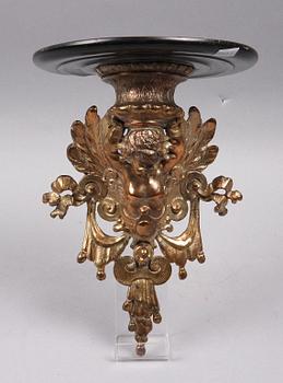 VÄGGKONSOL, metall och trä. Nyrenässans, 1800-talets andra hälft.