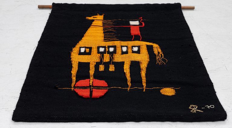 Eeva Renvall, "Den Trojanska hästen", bonad, signerad, 1970, ca 92 x 68 cm.