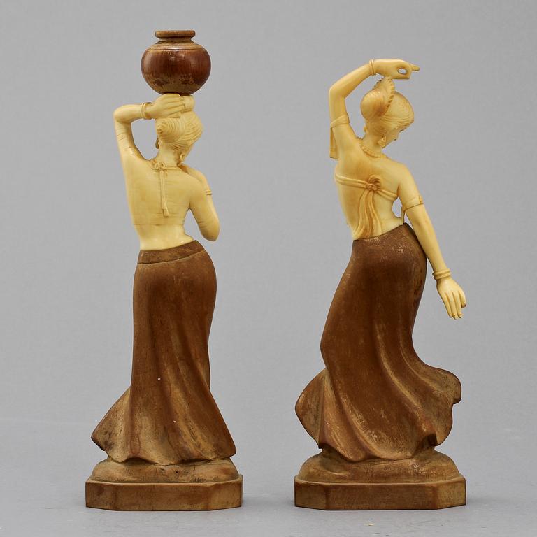 FIGURINER, 2, st, orientaliska, 1900-tal.