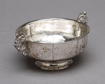 A Swedish 18th century silver brandy-bowl, mark of Anders Menell, Kalmar 1771.